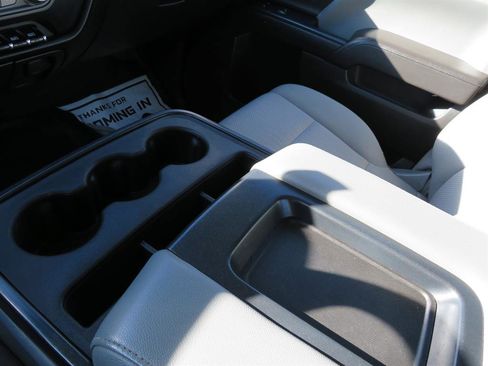 Used 2016 GMC Sierra 3500 4x4 Crew Cab w/ Sierra Convenience Package image 20