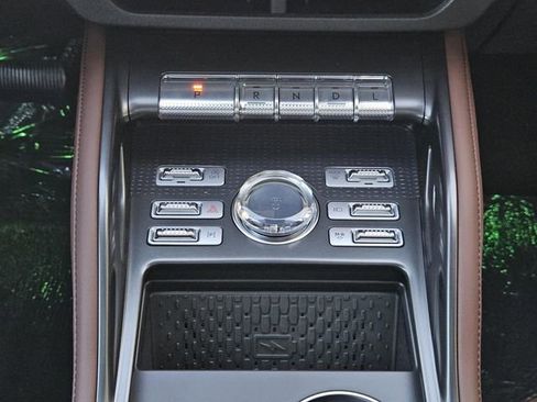 New 2026 Lincoln Nautilus Reserve image 12