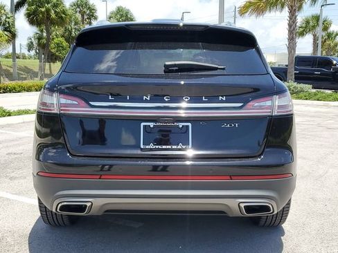 Used 2019 Lincoln Nautilus Select FWD image 6