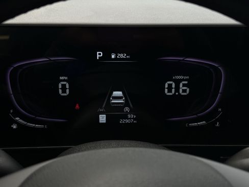 Used 2023 Kia Sportage X-Line w/ X-Line Premium Package AWD/4WD image 17