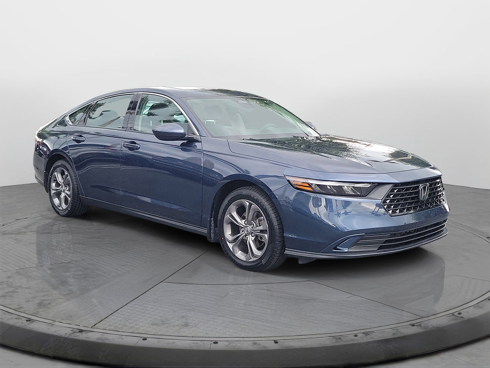 Certified 2024 Honda Accord EX image 1
