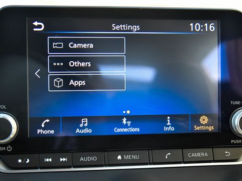 Used 2025 Nissan Sentra SV image 21