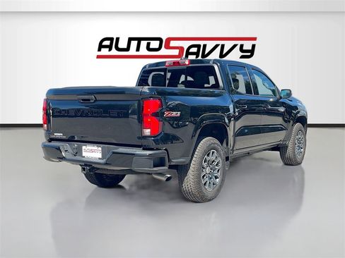 Used 2024 Chevrolet Colorado Z71 w/ Advanced Trailering Package image 7