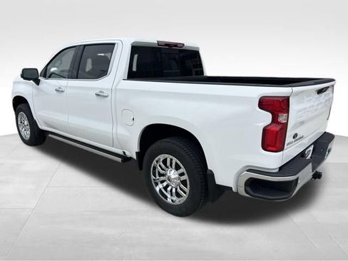 Used 2023 Chevrolet Silverado 1500 LTZ w/ LTZ Premium Package image 3