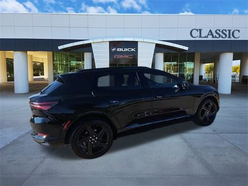 Used 2024 Chevrolet Equinox EV RS image 6