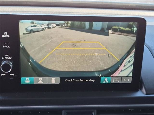 Used 2024 Honda Pilot EX-L image 13