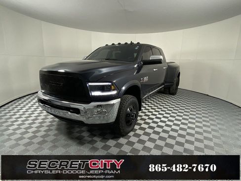 Used 2018 RAM 3500 Laramie Longhorn image 3