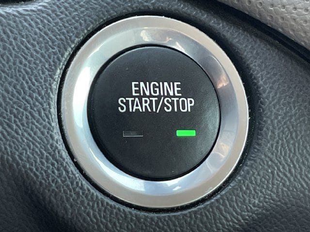 Used 2021 Chevrolet Equinox Premier FWD image 22