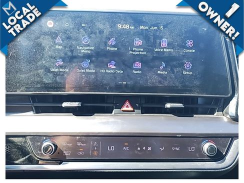 Used 2025 Kia Sportage EX FWD image 12