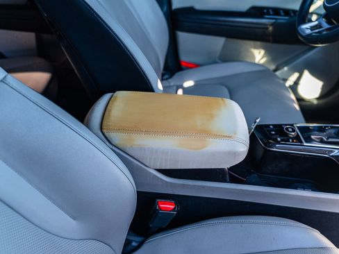 Used 2024 Kia Sportage EX image 12