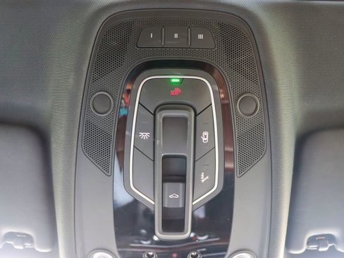 Used 2019 Audi A4 2.0T Premium w/ Convenience Package image 40