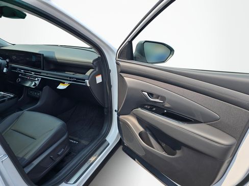 New 2026 Hyundai Tucson Limited AWD/4WD image 42