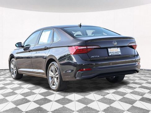 Certified 2024 Volkswagen Jetta SE FWD image 14