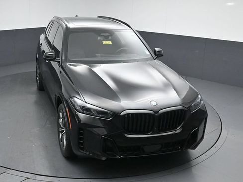 Used 2025 BMW X5 xDrive40i w/ Executive Package AWD/4WD image 47