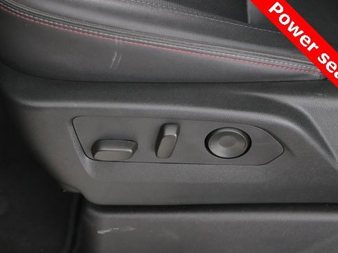 Used 2024 Chevrolet Suburban RST image 18