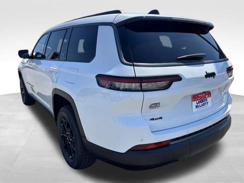 New 2026 Jeep Grand Cherokee L 4WD image 4