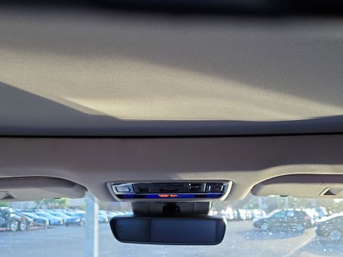 Certified 2025 Toyota Grand Highlander AWD image 21