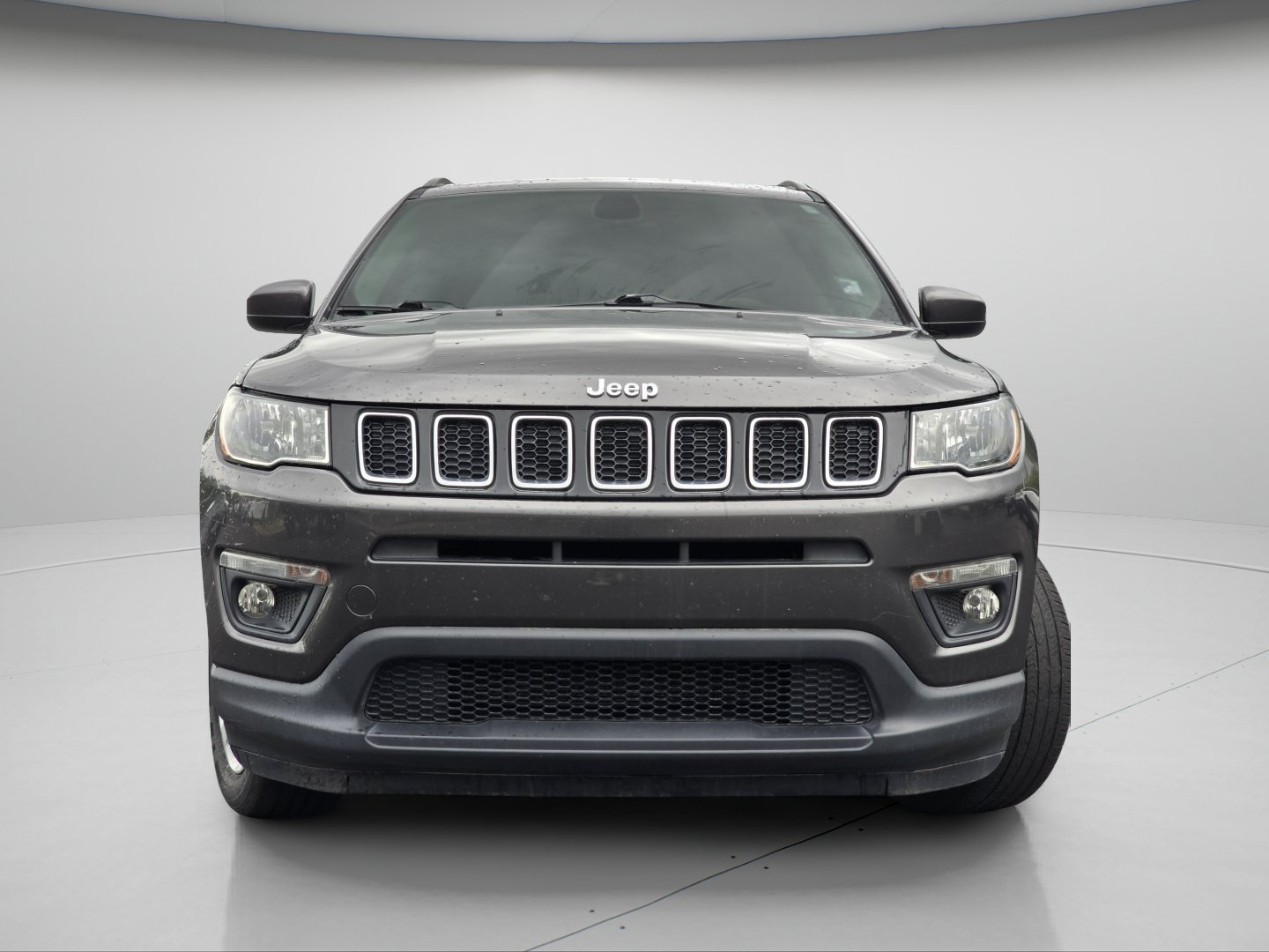 Used 2017 Jeep Compass Latitude AWD/4WD image 3