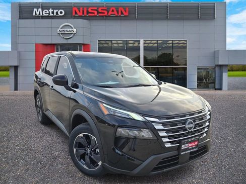 New 2026 Nissan Rogue SV image 1