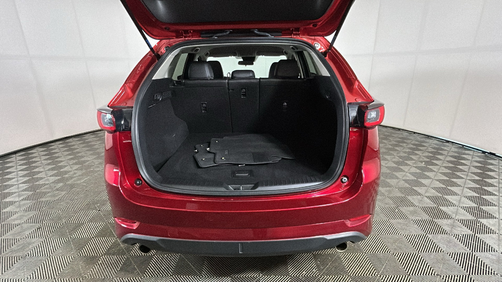 Used 2025 MAZDA CX-5 AWD 2.5 S w/ Select Package image 32