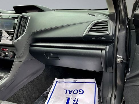 Used 2018 Subaru Impreza 2.0i AWD/4WD image 24