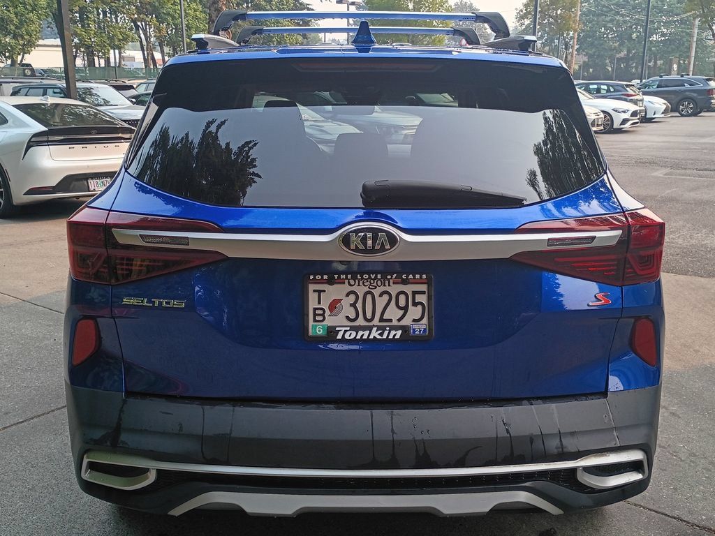 Used 2021 Kia Seltos S AWD/4WD image 5