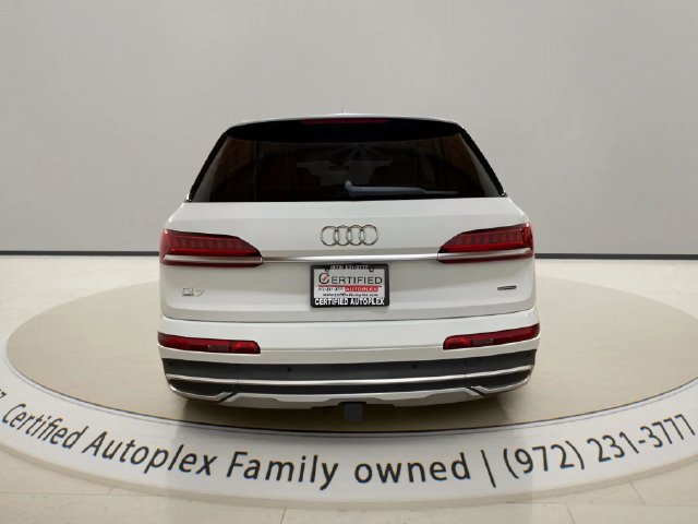 Used 2023 Audi Q7 2.0T Premium w/ Convenience Package AWD/4WD image 4