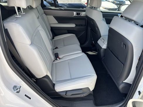 New 2026 Hyundai Santa Fe SEL image 15