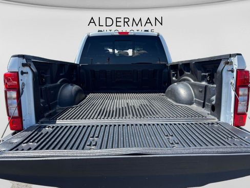 Used 2020 Ford F250 Lariat w/ Lariat Value Package AWD/4WD image 19