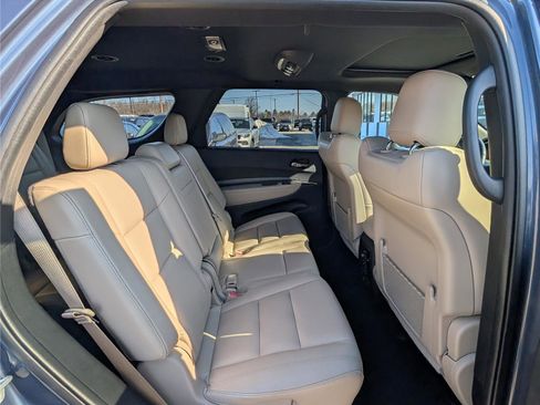 Used 2021 Dodge Durango GT image 11