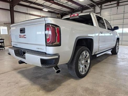 Used 2018 GMC Sierra 1500 Denali w/ Denali Ultimate Package AWD/4WD image 5