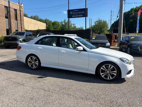 Used 2014 Mercedes-Benz E 350 Sedan image 4