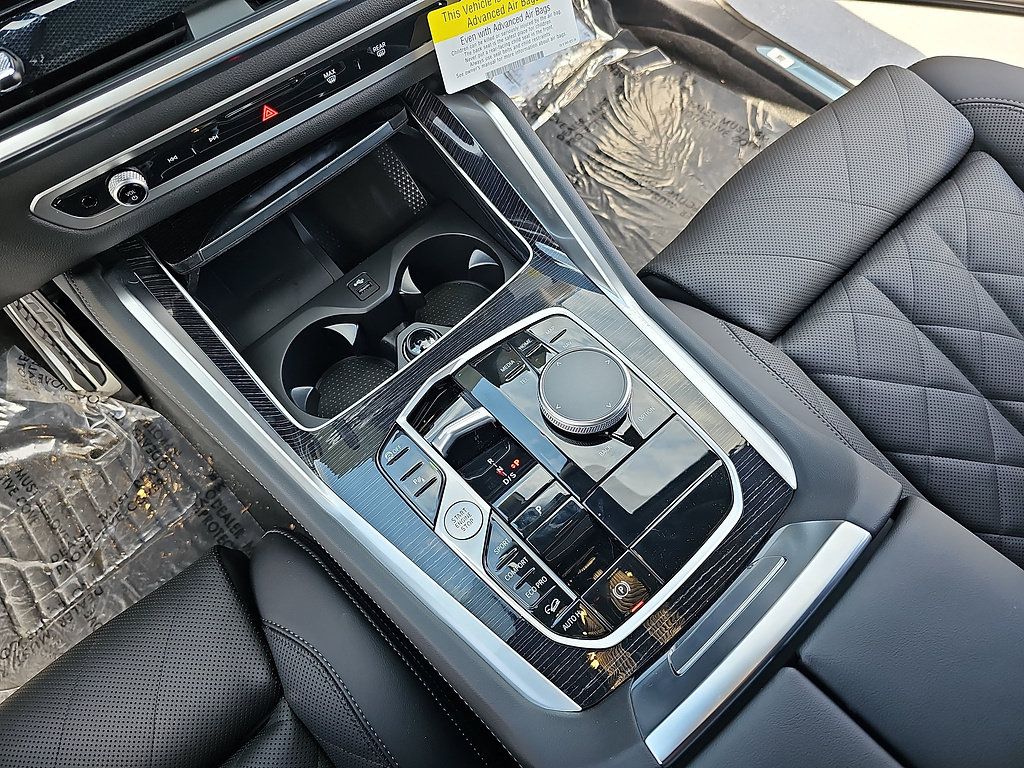 New 2026 BMW X6 xDrive40i AWD/4WD image 25