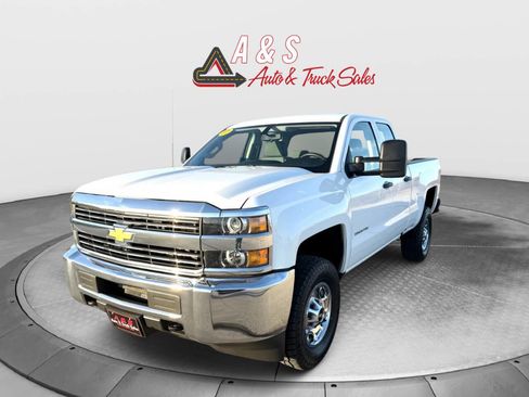 Used 2017 Chevrolet Silverado 2500 W/T image 3