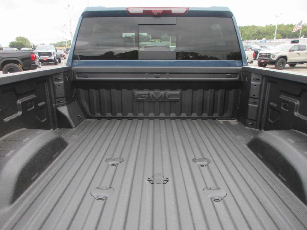 New 2026 GMC Sierra 3500 Denali Ultimate AWD/4WD image 7