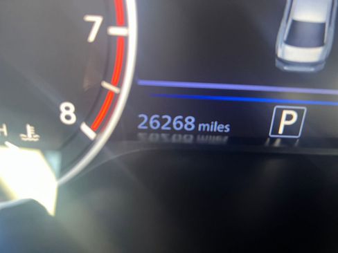 Used 2025 Nissan Altima 2.5 SV FWD image 41