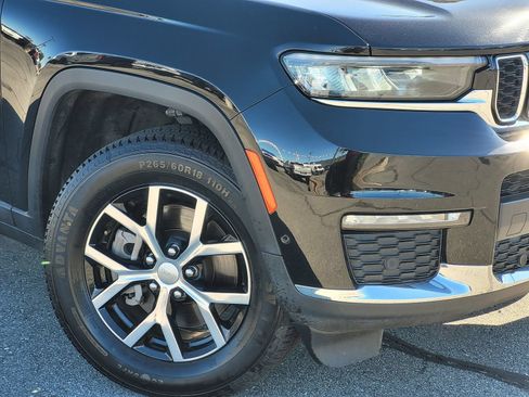Used 2024 Jeep Grand Cherokee L Limited w/ Luxury Tech Group II AWD/4WD image 4