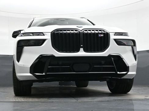 New 2026 BMW X7 M60i image 38