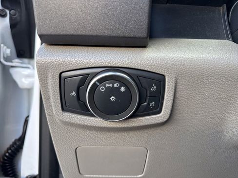 Used 2022 Ford F250 XL w/ Power Equipment Group AWD/4WD image 45