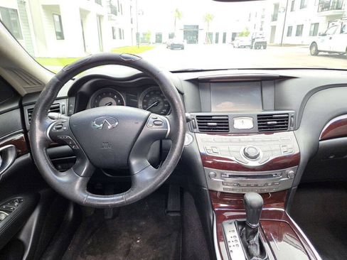 Used 2015 INFINITI Q70 3.7 RWD image 30