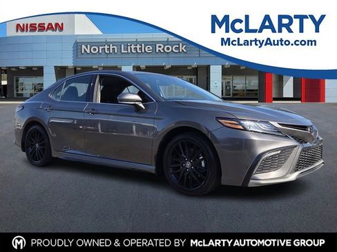 Used 2024 Toyota Camry XSE image 1