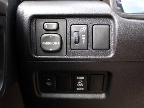Used 2016 Toyota 4Runner SR5 Premium AWD/4WD image 31