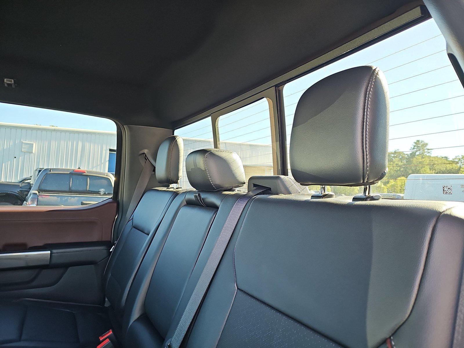 Used 2023 Ford F150 Lariat AWD/4WD image 13