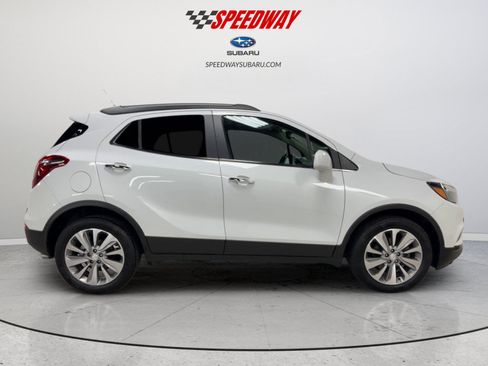 Used 2020 Buick Encore Preferred FWD image 4