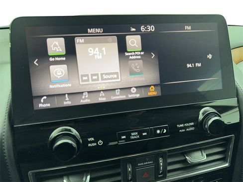 Used 2024 Nissan Armada SL image 64