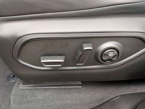 New 2026 Jeep Grand Cherokee L Limited AWD/4WD image 10