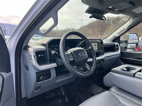 Used 2024 Ford F250 XL w/ Snow Plow Prep Package image 10