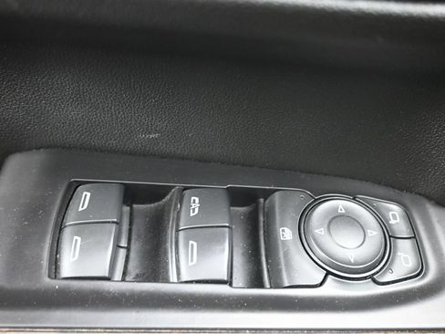Used 2021 GMC Sierra 1500 Elevation RWD image 15