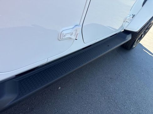 Certified 2025 Jeep Wrangler Unlimited Sahara image 13