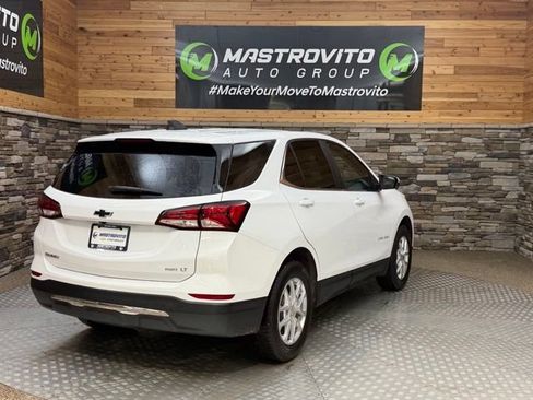 Used 2022 Chevrolet Equinox LT AWD/4WD image 11